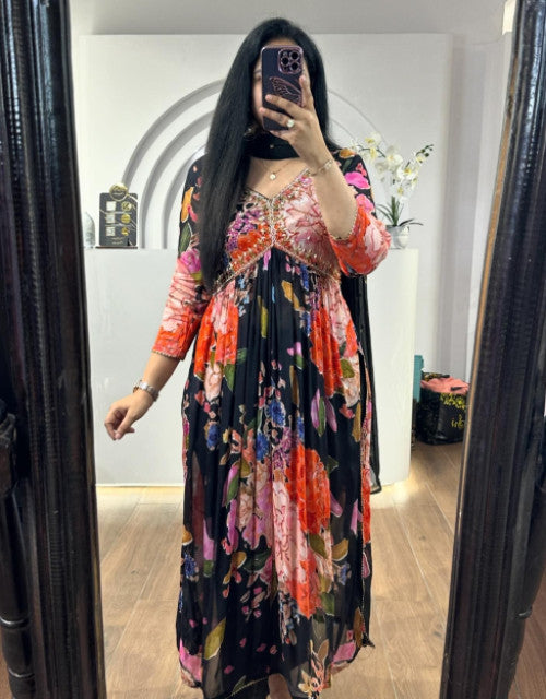 Multicolor Gorges Embroidered Suit