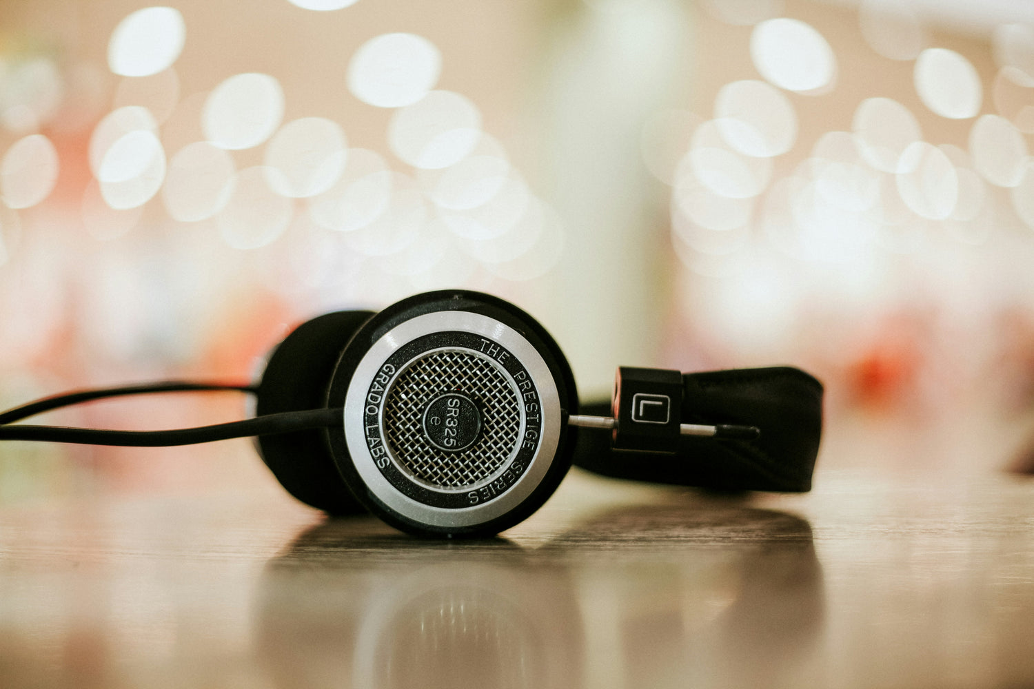 Headphone
